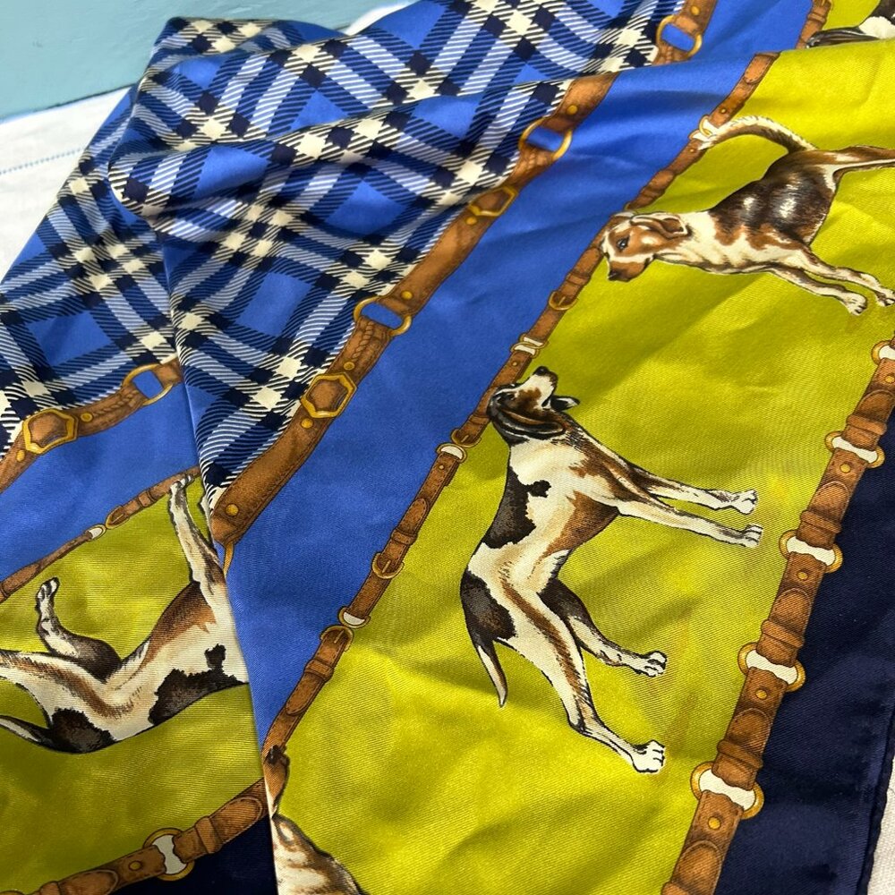 Beretta GORGEOUS SILK Original Like New Scarf Made in Italy